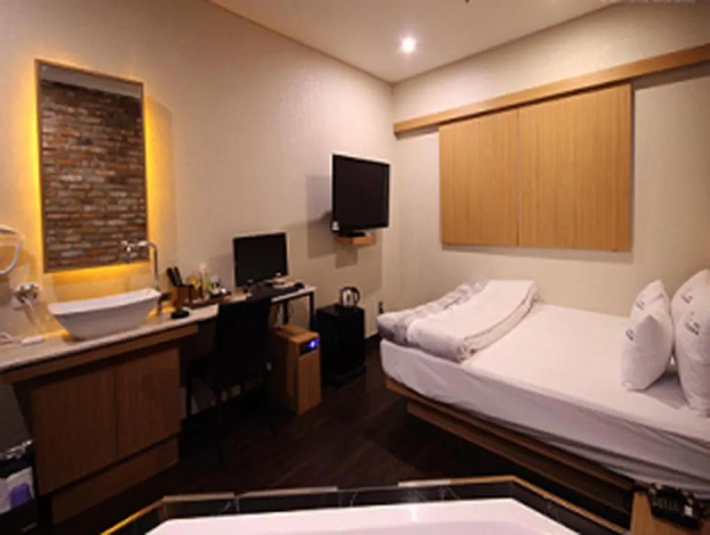 Nampo Comma Hotel Busan